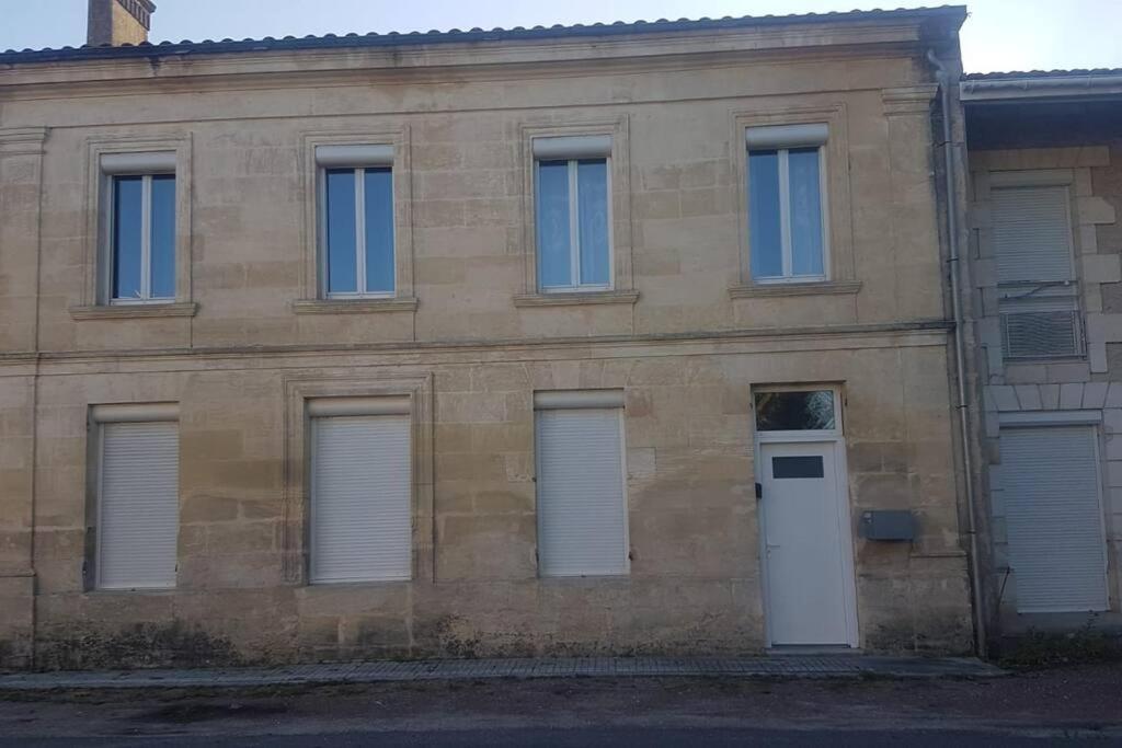 Demeure En Pierre Avec Piscine Privee Villa Etauliers Bagian luar foto